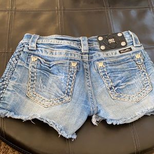 Miss Me cutoff shorts size 26